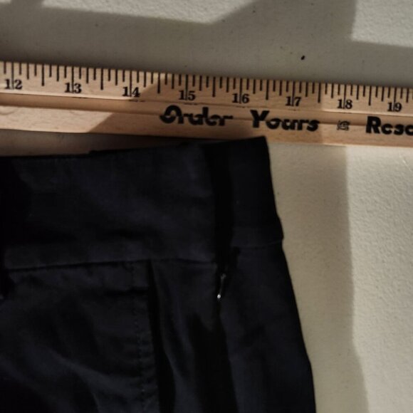 Lilly Pulitzer Short Womens size 10 Mid-Rise Side Zip Black - Picture 5 of 14